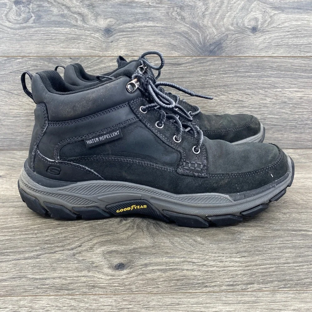Skechers Hiking Boots Mens 9 Black Water Repellent Goodyear Relaxed Fit 204454